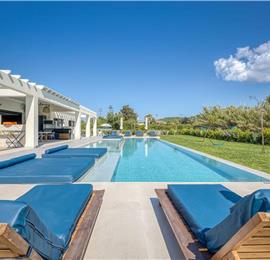 5 bedroom luxury seaside villa with indoor & outdoor pool, near Acharavi, sleeps 10